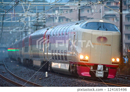 東海道本線 真鶴 JR中央285系列I5列車(大垣)日出出雲日出瀨戶 東海道本線 真鶴 JR中央285系列I5列車(大垣)日出出雲日出瀨戶 124165496
