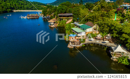 Camping camp on the lake.  124165815