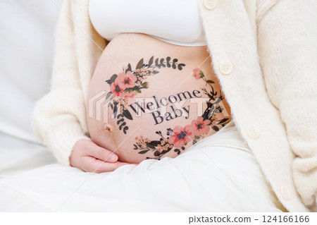 Pregnancy, due date, maternity photo, body paint 124166166