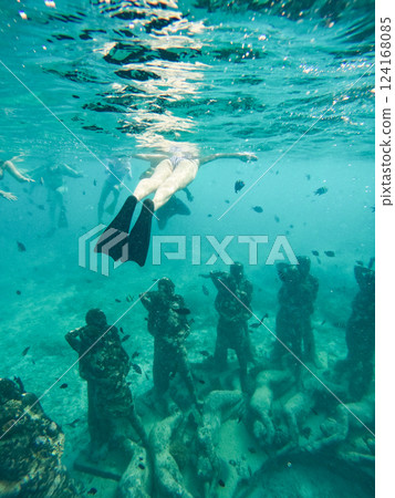 The underwater sculpture group the Nest near Gili Meno Island, a popular tourist spot for underwater 124168085
