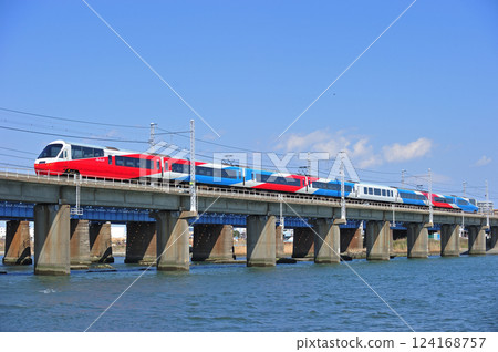 東海道本線茅崎平塚伊豆急行2100系列R5度假區舞子號 124168757