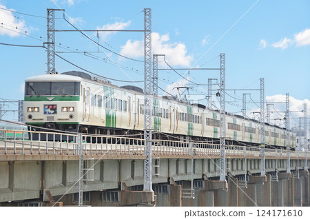 Tokaido Line Chigasaki-Hiratsuka JR East 185 series A8 train (Omiya) Odoriko Tokaido Line Chigasaki-Hiratsuka JR East 185 series A8 train (Omiya) Odoriko 124171610