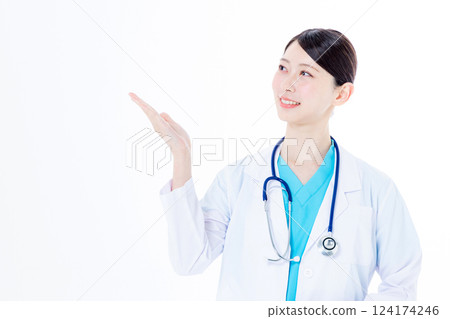 Young female doctor 124174246