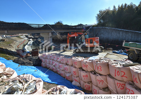 Construction site: River improvement work site Construction site: River improvement work site 124175387