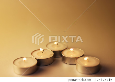 candle candle 124175716
