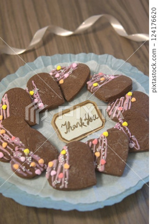 Chocolate cookie Chocolate cookie 124176620