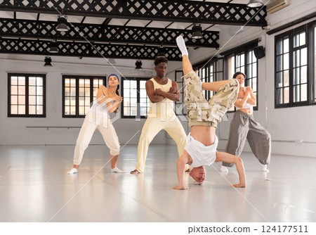 dancers training in a dance studio 124177511