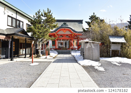 初春時節拍攝北海道函館大森稻荷神社境內的照片 初春時節拍攝北海道函館大森稻荷神社境內的照片 124178182