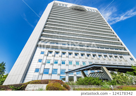 Kurume City Hall in clear skies, Fukuoka Prefecture 124178342