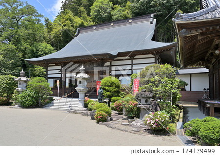 Walking around Matsuida-shuku on the Nakasendo road: Fudoji Temple, Toyoyama School of Shingon Buddhism, Matsuida-cho, Annaka City Walking around Matsuida-shuku on the Nakasendo road: Fudoji Temple, Toyoyama School of Shingon Buddhism, Matsuida-cho, Annaka City 124179499