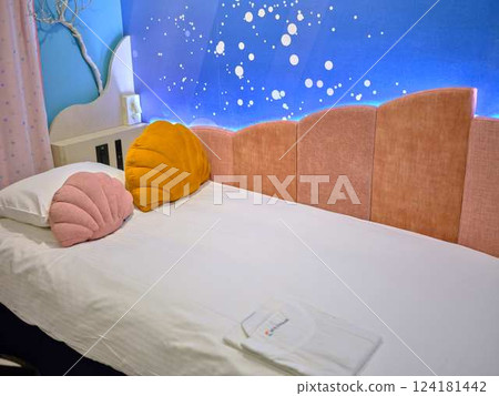 Business hotel bed Business hotel bed 124181442
