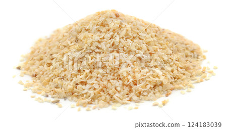 Garlic dried and grated Garlic dried and grated 124183039