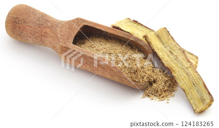 Liquorice stick and ground 124183265