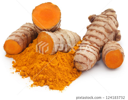 Raw turmeric with powder 124183732