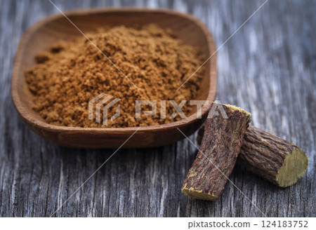 Liquorice stick and ground 124183752