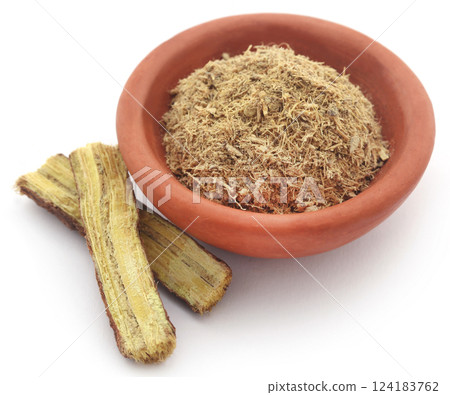 Liquorice stick and ground 124183762