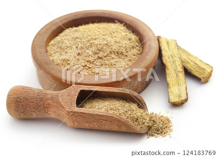 Liquorice with powder 124183769