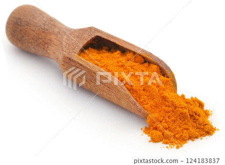 Powdered turmeric Powdered turmeric 124183837