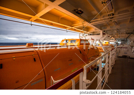 cruise cruise 124184055
