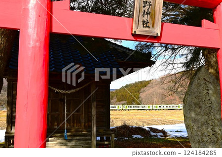 Tono Heritage and the Kamaishi Line Train (Kiha 100 Series) 124184285