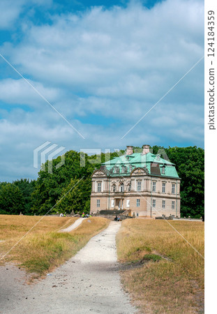 The Hermitage, The Hermitage, 124184359