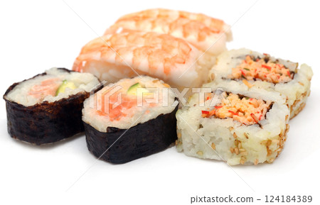 Sushi assorted Sushi assorted 124184389