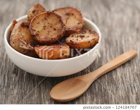 Roasted potatoes Roasted potatoes 124184707