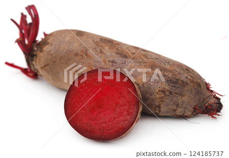 Beetroot sliced Beetroot sliced 124185737