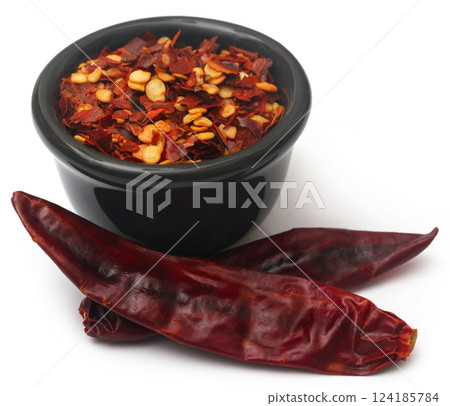 Crushed chilies 124185784