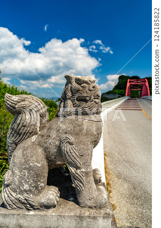 Okinawa Shisa 124185822