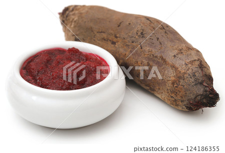 Beetroot and paste in a bowl Beetroot and paste in a bowl 124186355