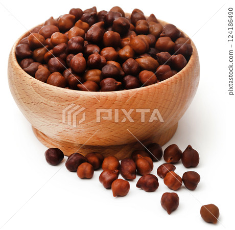 Boiled chickpea in a bowl 124186490