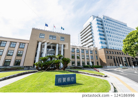 佐賀縣佐賀市陽光明媚的一天,佐賀縣廳 佐賀縣佐賀市陽光明媚的一天,佐賀縣廳 124186996