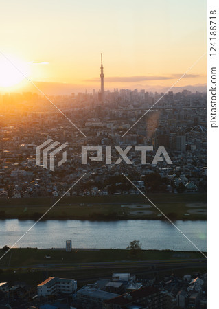 Sunset at Tokyo Sky Tree and Tokyo cityscape view from the Ichikawa I-link town Observation deck 124188718