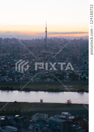 Sunset at Tokyo Sky Tree and Mt fuji with cityscape view from the Ichikawa I-link town Observation deck 124188722