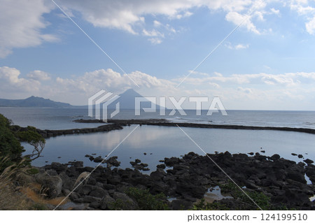 Kaimondake 124199510