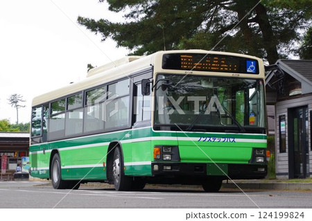 Akita Chuo Kotsu's low-floor bus Akita Chuo Kotsu's low-floor bus 124199824