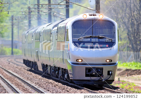 室蘭本線、東城濱、JR北海道、Kiha 183系列5200（苗穗）、北彩虹特快 124199852