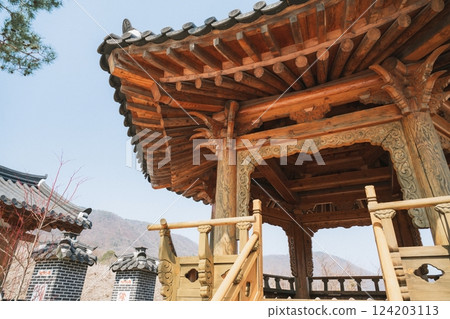 Ancient Korean Architectural Scenery Ancient Korean Architectural Scenery 124203113