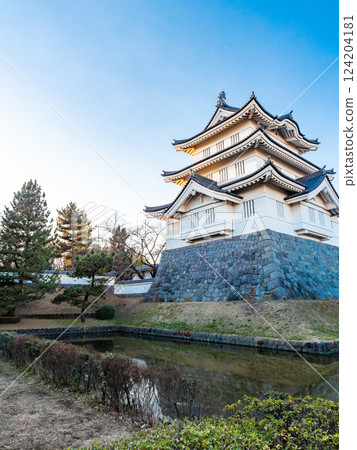 冬日傍晚,能保城遺址,一座堅不可摧的城堡,無法被攻佔。 冬日傍晚,能保城遺址,一座堅不可摧的城堡,無法被攻佔。 124204181