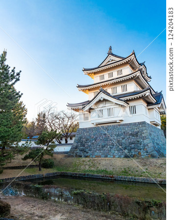 冬日傍晚，能保城遺址，一座堅不可摧的城堡，無法被攻佔。 124204183