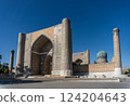 Bibi Khanum Mosque. Samarkand, Uzbekistan. Bright sky, sunny day. No people. 124204643
