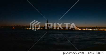 Sunset with Abbazia San Giorgio Maggiore in background Venice Sunset with Abbazia San Giorgio Maggiore in background Venice 124206015