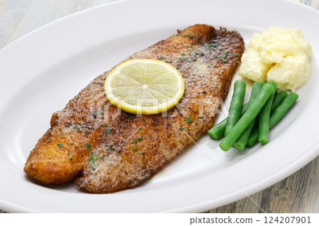 卡真香料烤巴沙魚 124207901