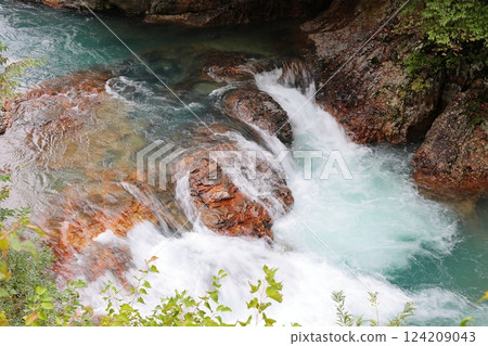 Pierced group of Shima Onsen 124209043