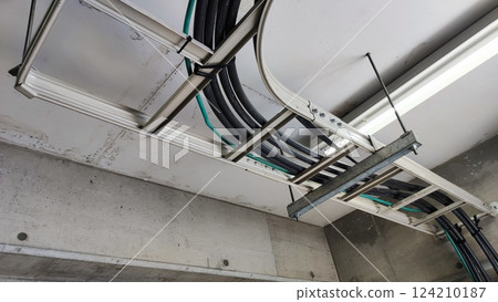 Power Distribution Cable Power Distribution Cable 124210187