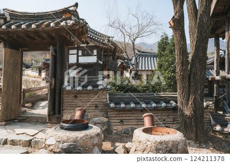 Ancient Korean Architectural Scenery on daytime 124211378