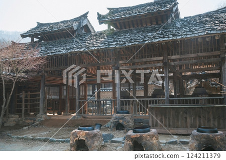 Ancient Korean Architectural Scenery on daytime 124211379