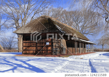 Historic Site: Nejo Castle Square - Reconstruction of the Honmaru Ruins - One of Japan's Top 100 Castles (Aomori) 124211589