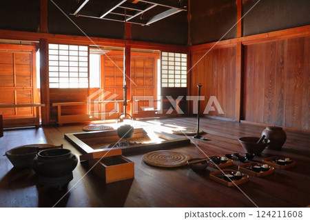 歷史遺跡:根城廣場 - 本丸遺址復原 - 日本百座城堡之一(青森) 歷史遺跡:根城廣場 - 本丸遺址復原 - 日本百座城堡之一(青森) 124211608